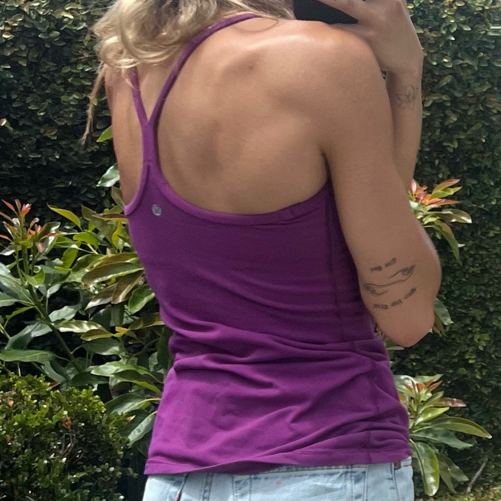 Lululemon Workout tank top - Picture 2 of 7